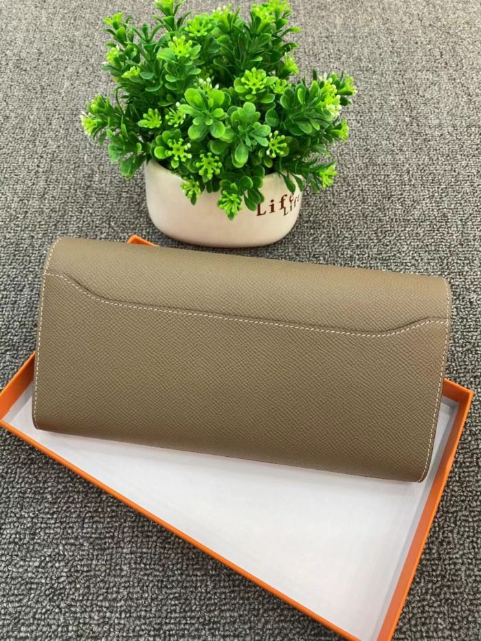 Epsom Leather H Bucket Wallet