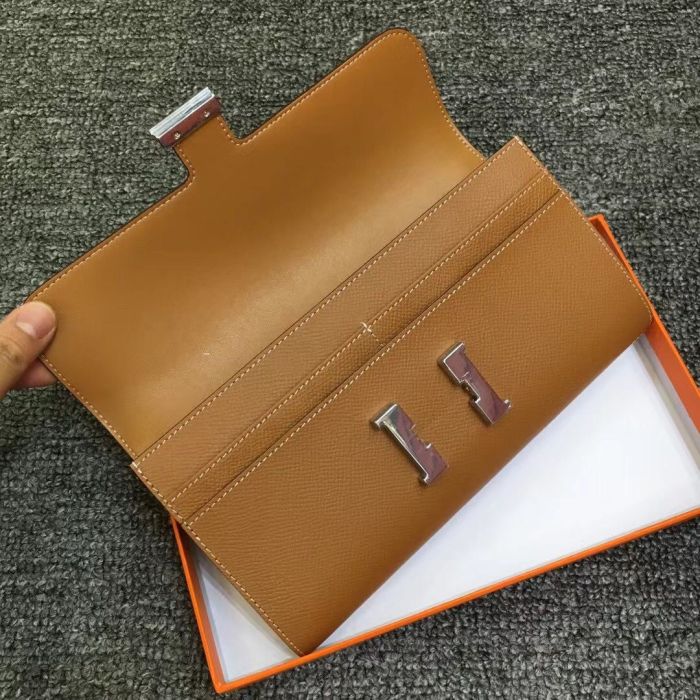 Epsom Leather H Bucket Wallet