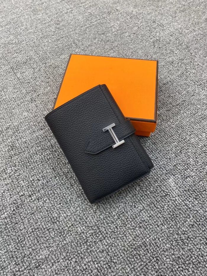 Handmade Togo Leather Trifold Wallet