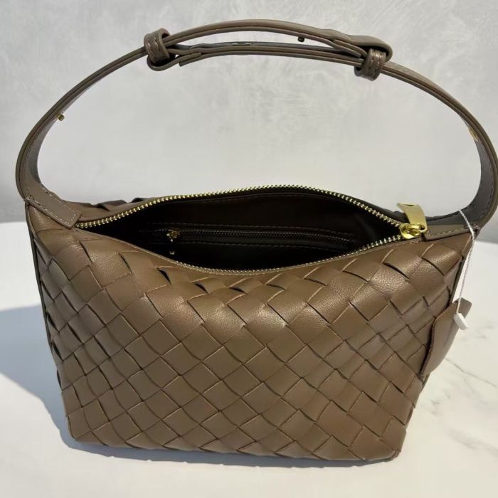Leather Woven Tote Bag 23x13x10cm
