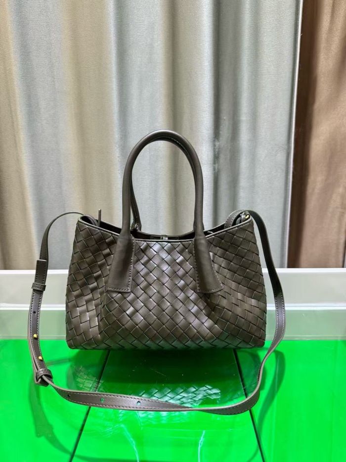 2025 Genuine Cowhile Leather Small Woven Tote Shoulder Bag