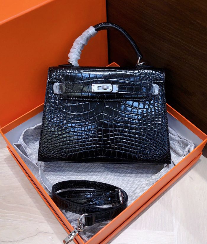 Croco Grain Tote Shoulder Bag 19cm 22cm