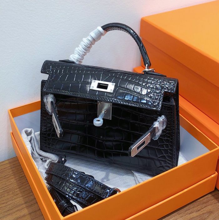 Croco Grain Tote Shoulder Bag 19cm 22cm