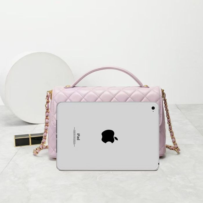 New Classic Shoulder Bag
