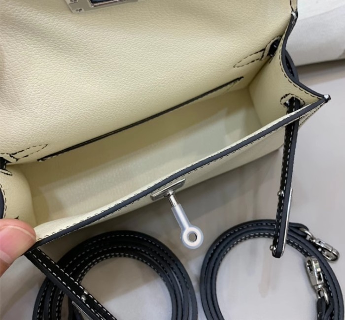 Epsom Leather Tote Shoulder Bag
