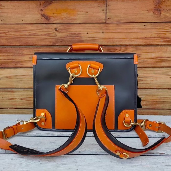 Italian Vegetable Tanned Full-Grain Leather Backpack