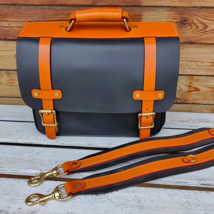 Italian Vegetable Tanned Full-Grain Leather Backpack