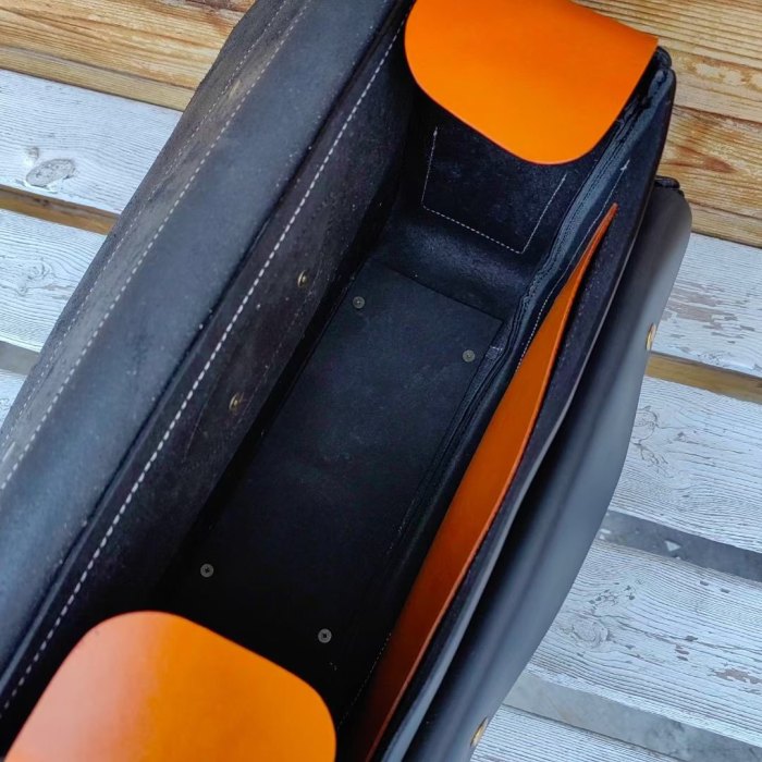 Italian Vegetable Tanned Full-Grain Leather Backpack