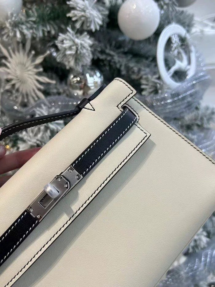 SWIFT Genuine Cowhide Leather Bag
