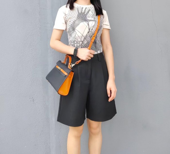 Handmade Italian Veg-Tan Leather Kelly-Style Bag