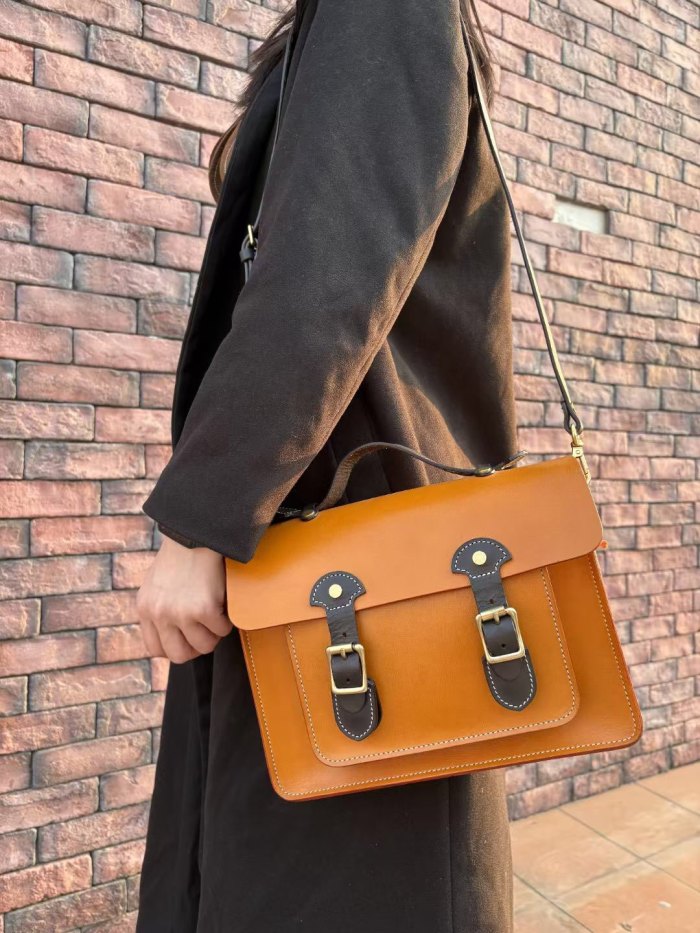Italian Vegetable Tanned Full-Grain Leather Cambridge Satchel 2 Sizes Mini & Standard