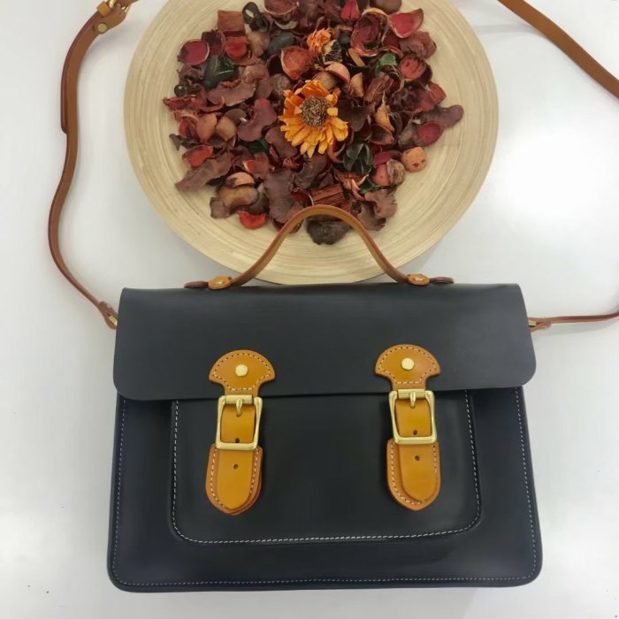 Italian Vegetable Tanned Full-Grain Leather Cambridge Satchel 2 Sizes Mini & Standard