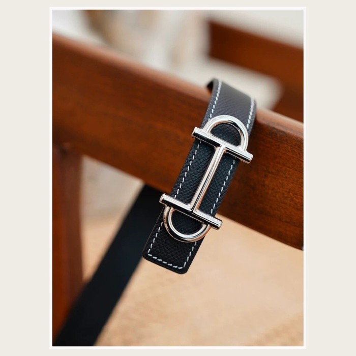 Full Steel Horsebit Epsom Leather Women‘s Belt