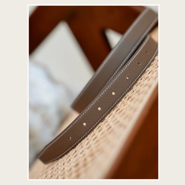 Full Steel Horsebit Epsom Leather Women‘s Belt