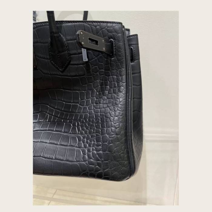 Imported Top-Grain Matte Croc-Embossed Tote