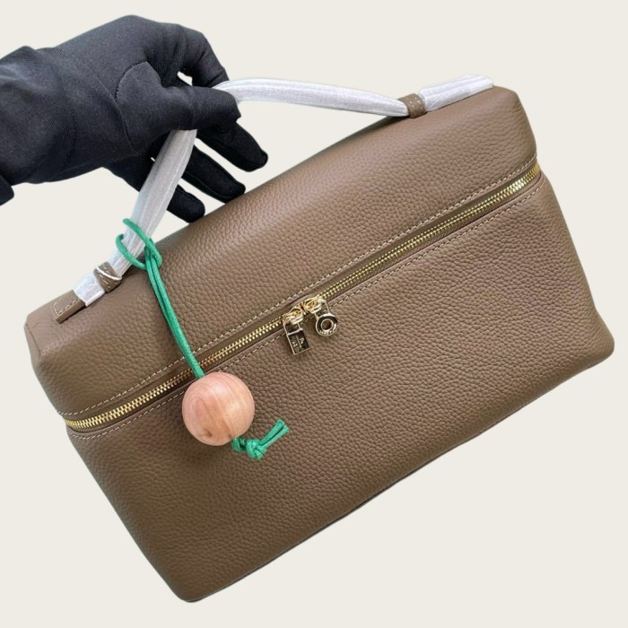 Togo Leahter Extra Pocket Bag27cm