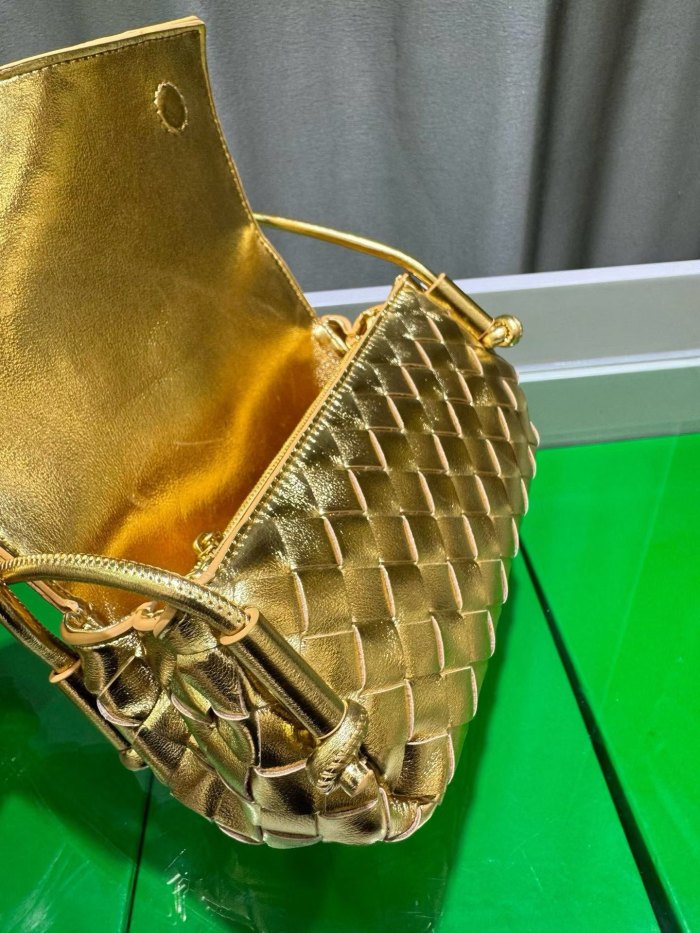 Mini Handwoven Knot Leather Crossbody Bag