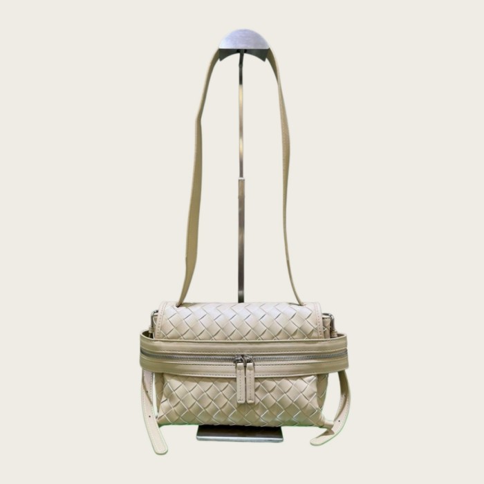 Italian‑Style Woven Leather Shoulder Crossbody Bag