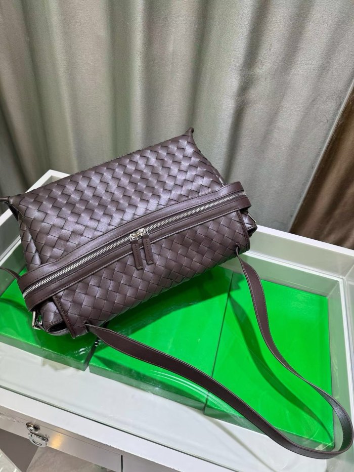 Italian‑Style Woven Leather Shoulder Crossbody Bag Large