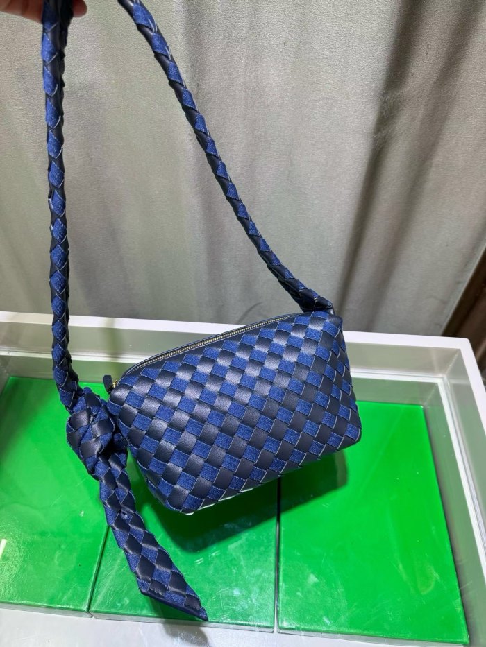 Woven Lambskin Leather Hobo Shoulder Bag