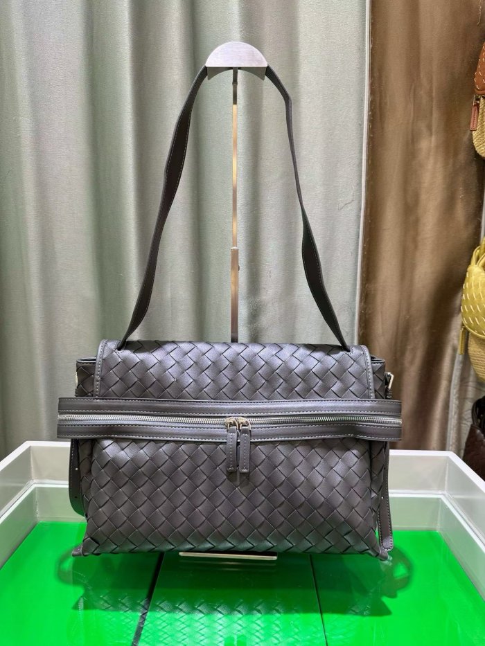 Italian‑Style Woven Leather Shoulder Crossbody Bag Large