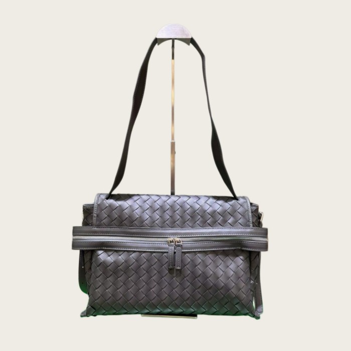 Italian‑Style Woven Leather Shoulder Crossbody Bag Large