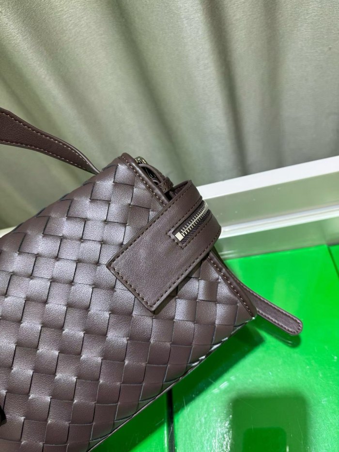 Italian‑Style Woven Leather Shoulder Crossbody Bag