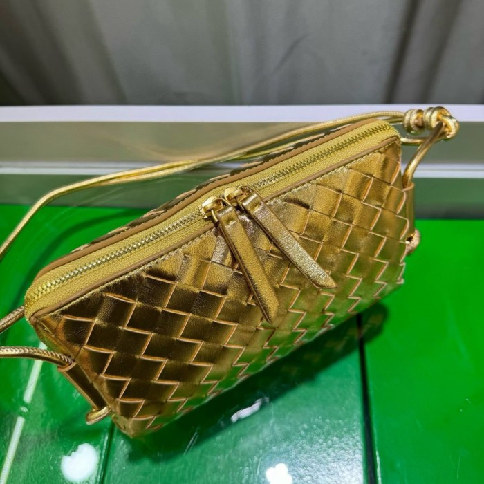 Inspired Shell Leather Shoulder Bag