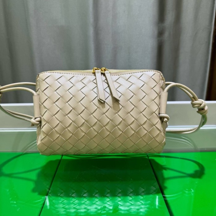 Inspired Shell Leather Shoulder Bag