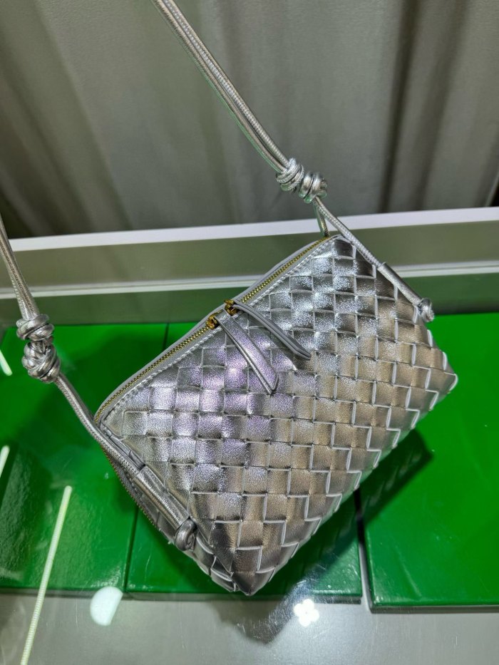 Inspired Shell Leather Shoulder Bag
