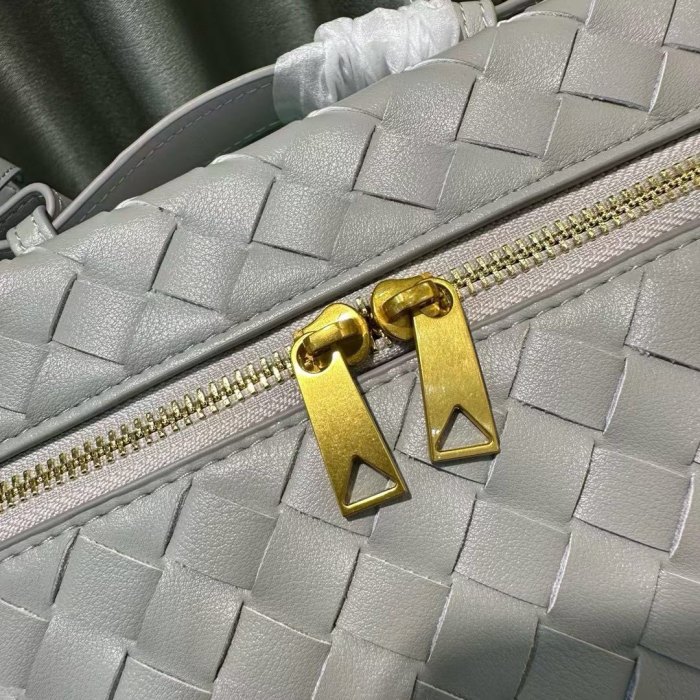Leather Crossbody Bag Zip Top Mini Cosmetic Pouch