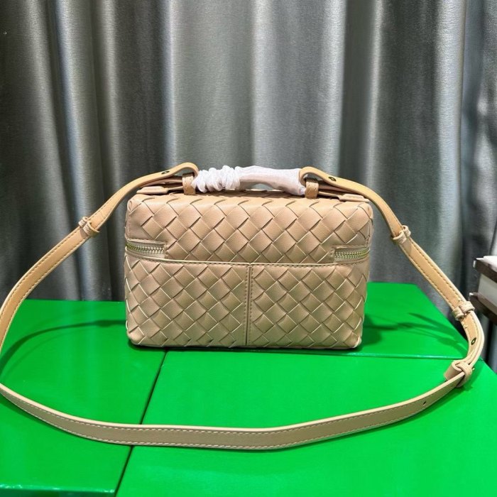Leather Crossbody Bag Zip Top Mini Cosmetic Pouch