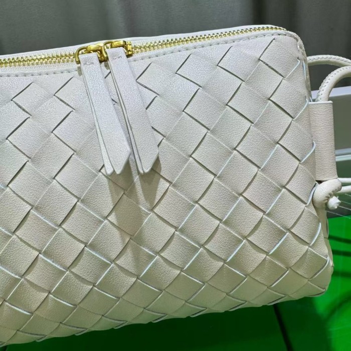 Inspired Shell Leather Shoulder Bag