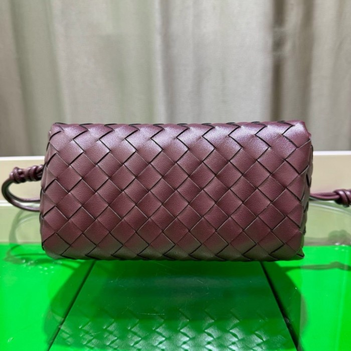 Inspired Shell Leather Shoulder Bag