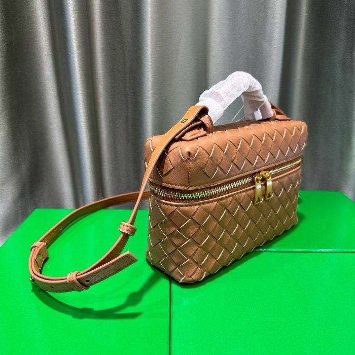 Leather Crossbody Bag Zip Top Mini Cosmetic Pouch