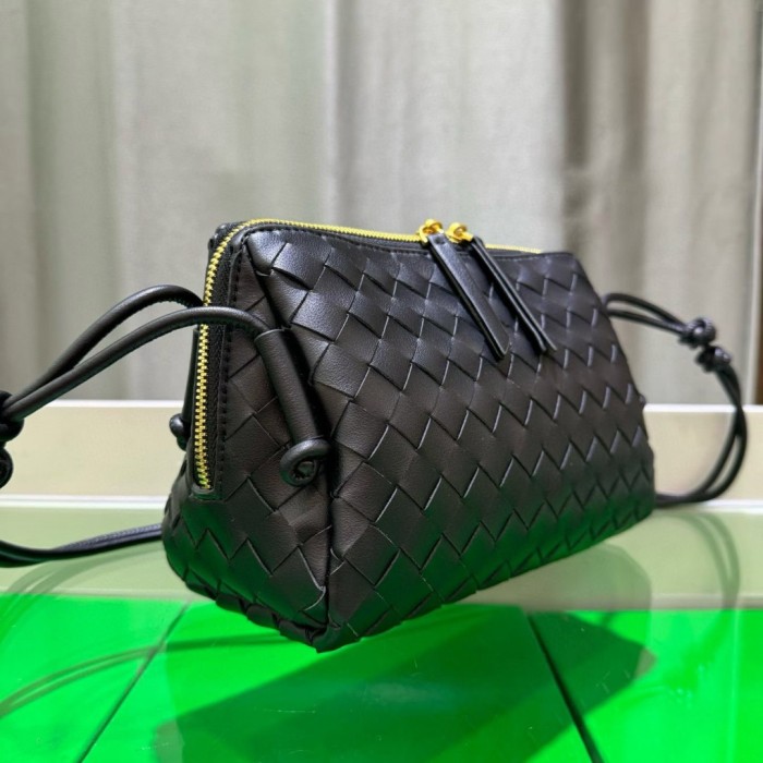 Inspired Shell Leather Shoulder Bag