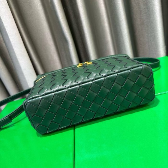Leather Crossbody Bag Zip Top Mini Cosmetic Pouch