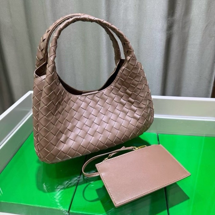 Slouchy Woven Leather Hobo Bag 