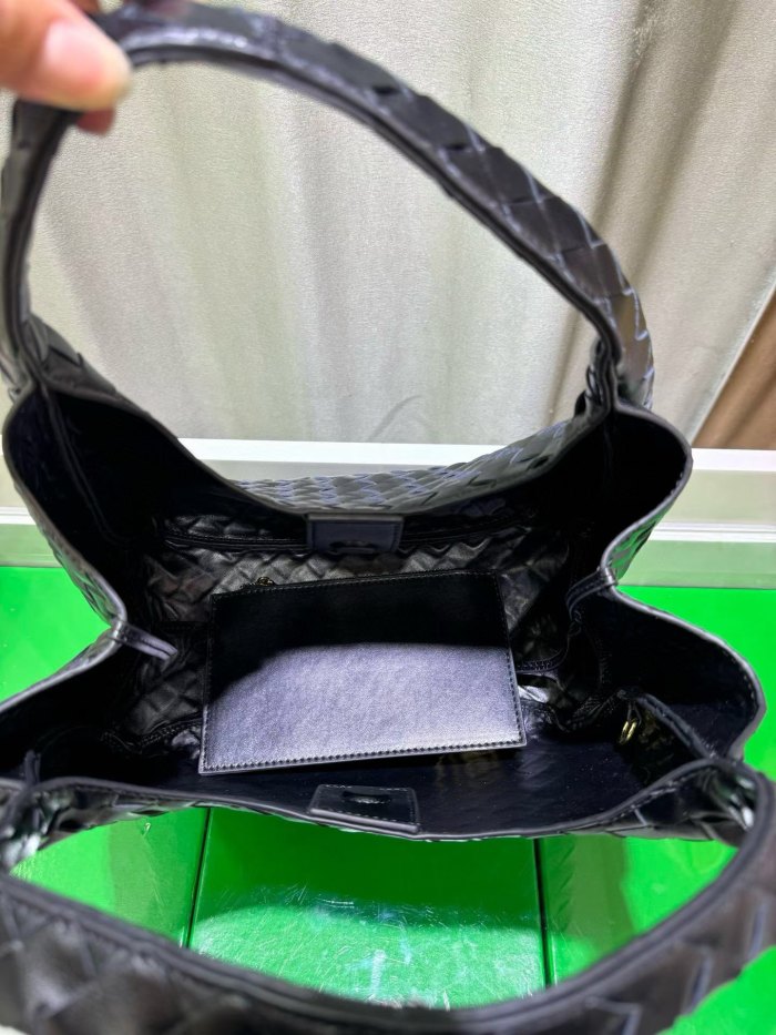 Slouchy Woven Leather Hobo Bag 