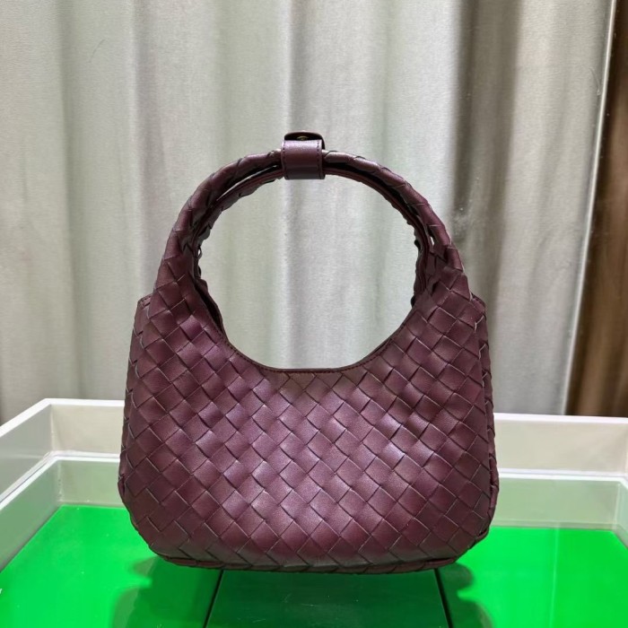 Slouchy Woven Leather Hobo Bag 