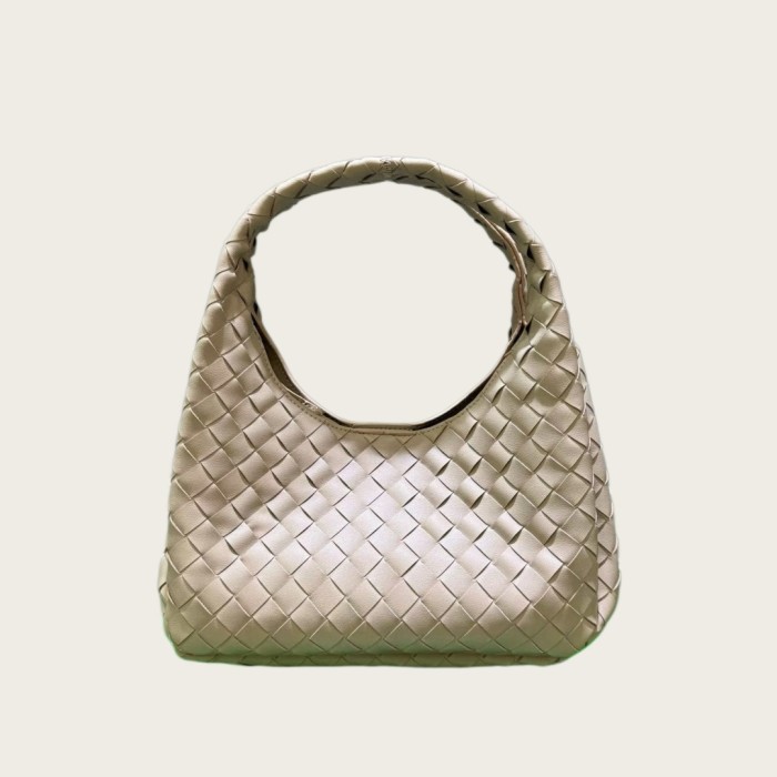 Slouchy Woven Leather Hobo Bag 