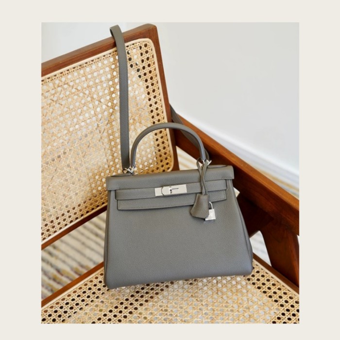 Togo Calfskin Leather Women Tote Shoulder Bag