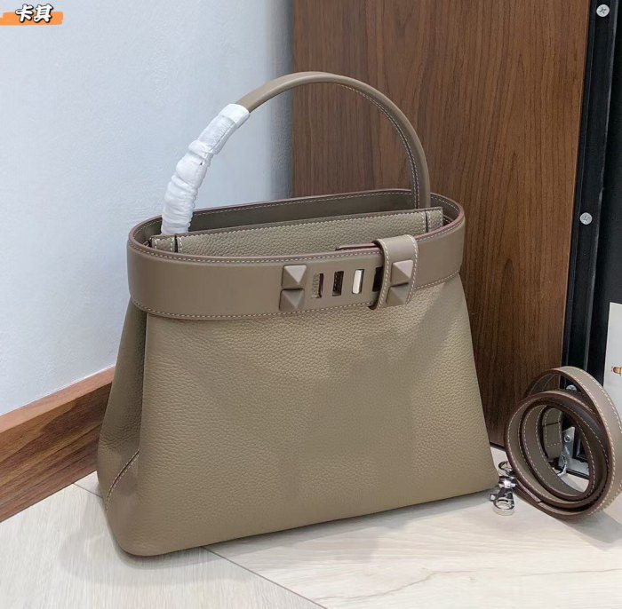 Genuine Swift & Togo Leather Médor Style Bag
