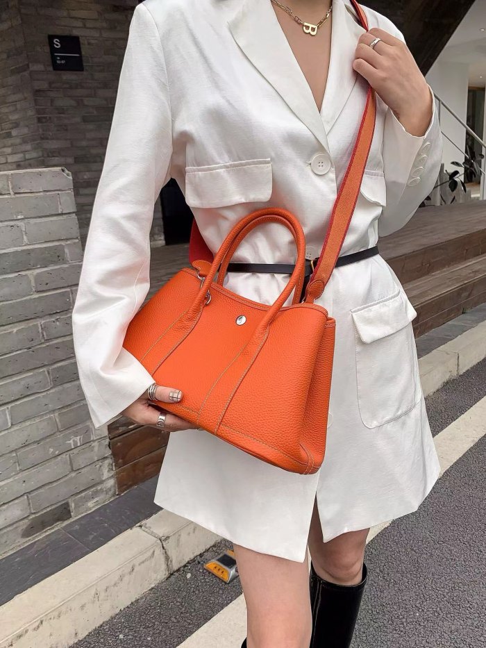 Top-Grain Pebbled Leather Garden Party Style Tote Bag