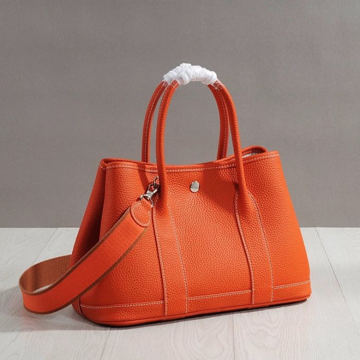 Top-Grain Pebbled Leather Garden Party Style Tote Bag