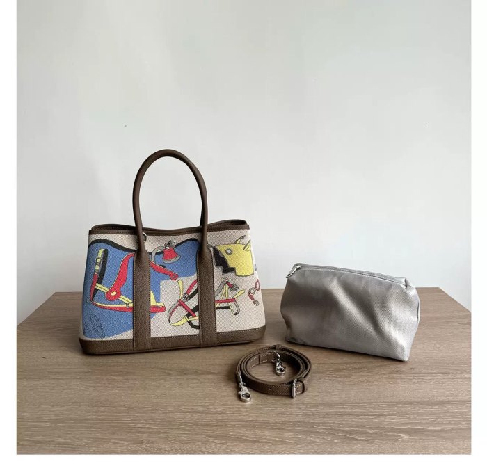 Graffiti Canvas & Leather Garden Party Style Tote Bag 