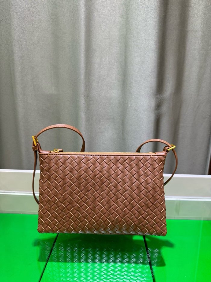 Small Piccolo Style Woven Leather Bag