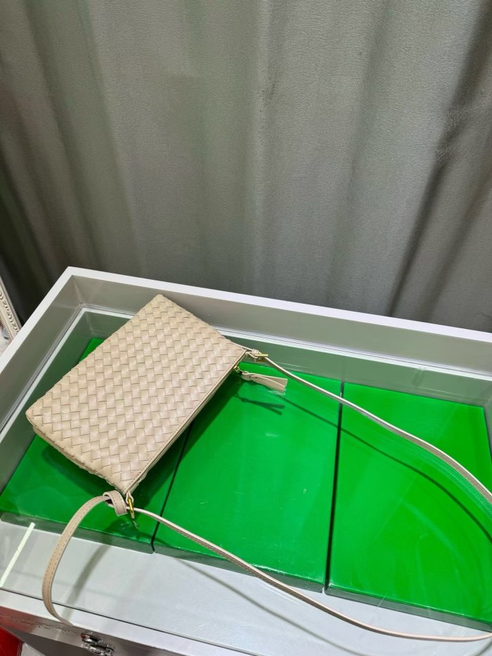 Small Piccolo Style Woven Leather Bag