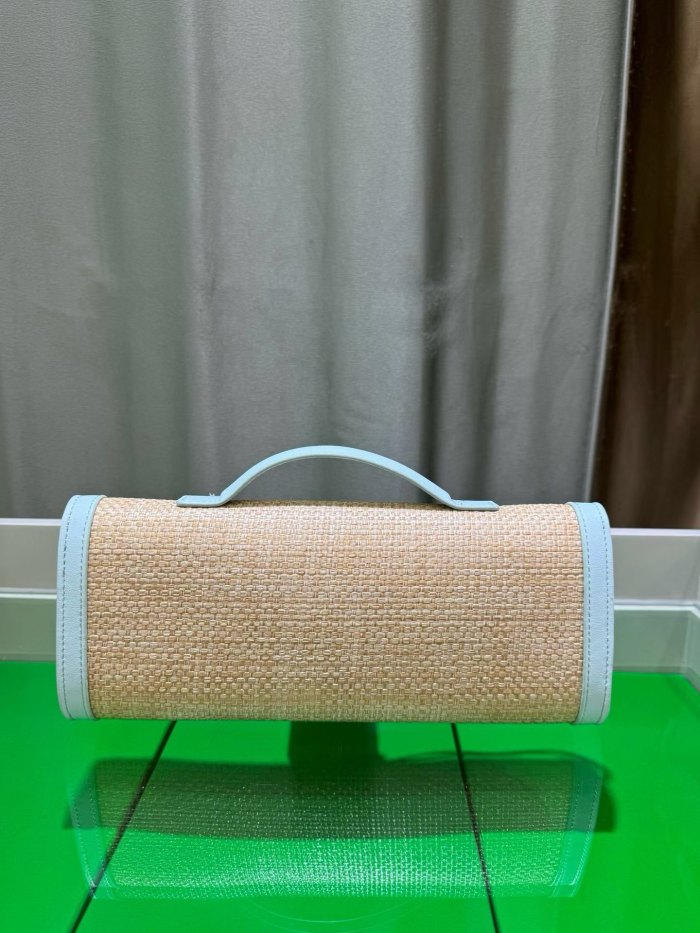 Raffia Andiamo Style Clutch Bag