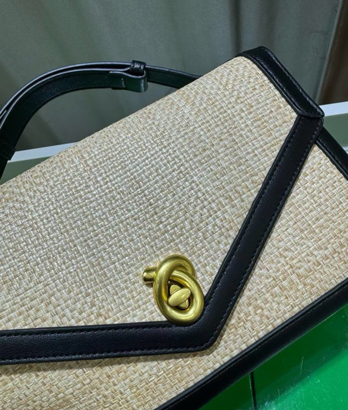 Raffia Envelope Top-Handle Bag